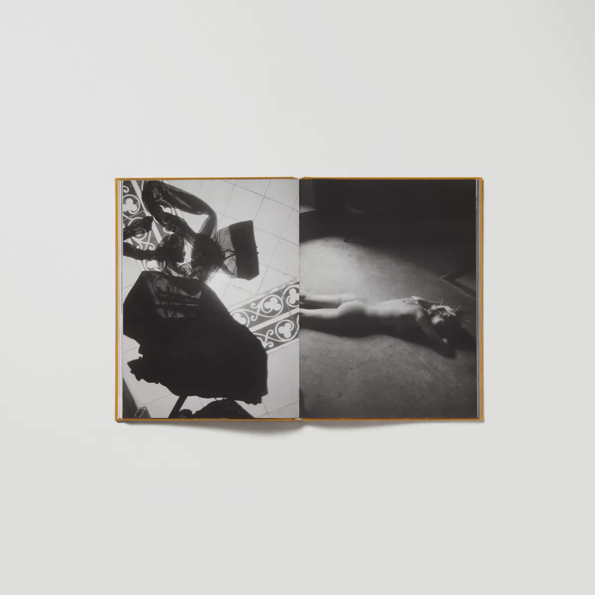 Saint Laurent, Purienne Book